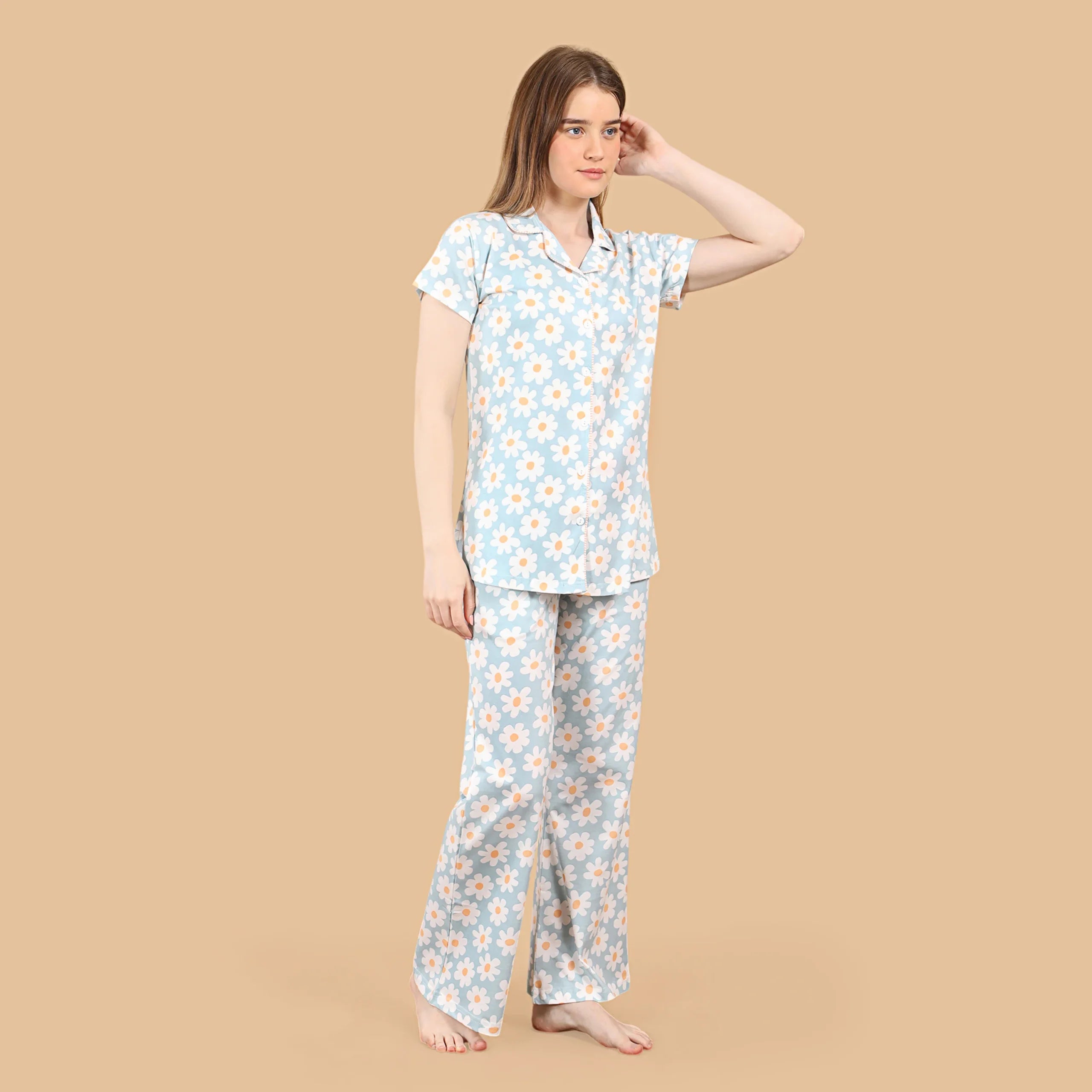 Flower Collared Night Suit